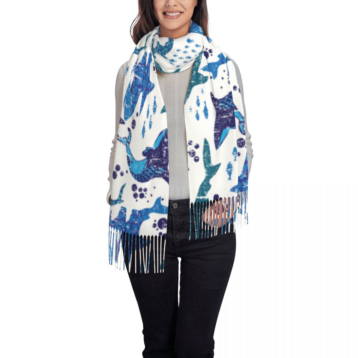 القرش تحت الماء العالم المحيط  - مراجعة Pashmina Wrap Large وسعره