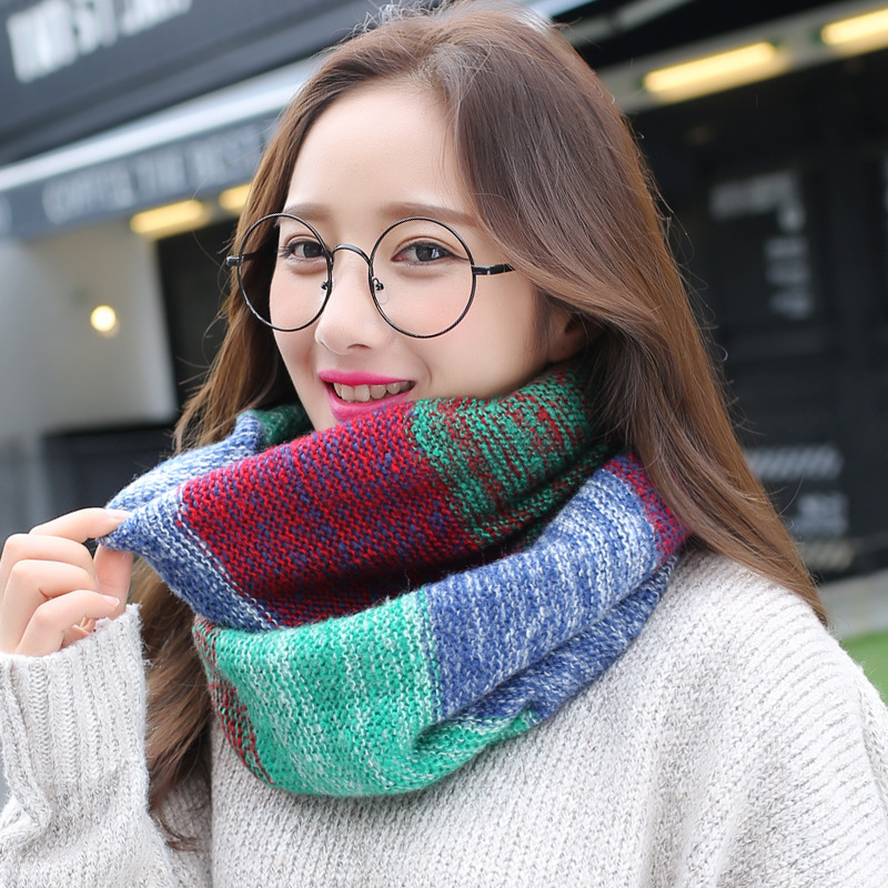 إنفينيتي قوس قزح محبوك الأوشحة - مراجعة Infinity Scarf Knit وسعره